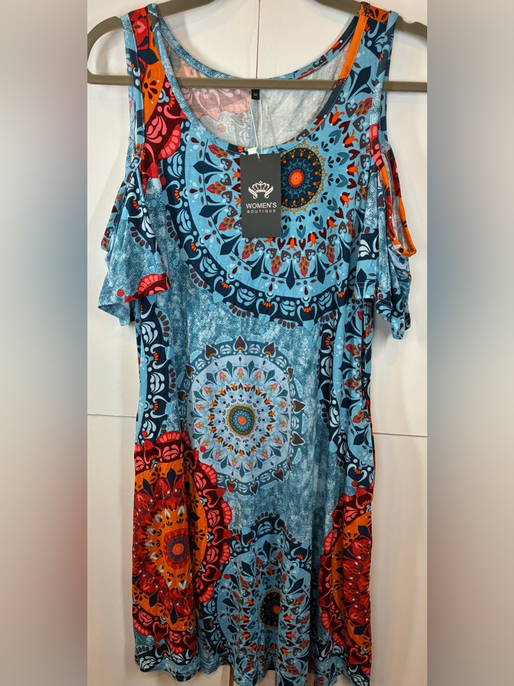 Women's Boutique Medium Boho Mandala Cold Shoulder Dress Pockets NWT